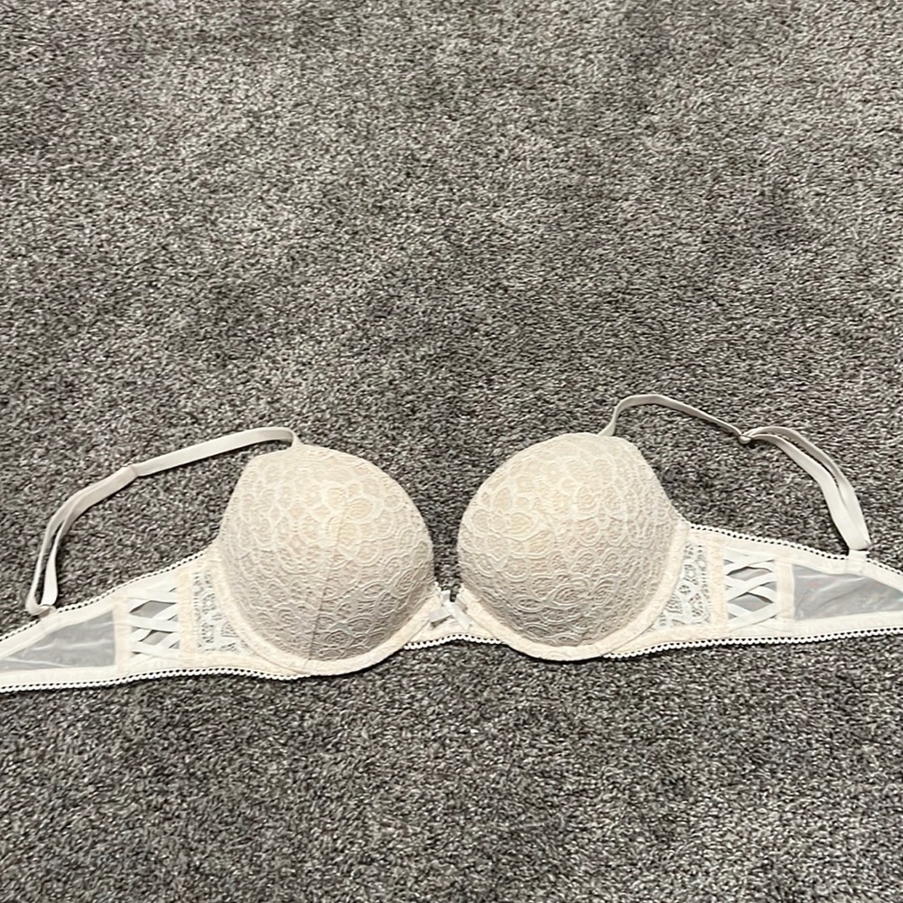 34C VS dream angels push up